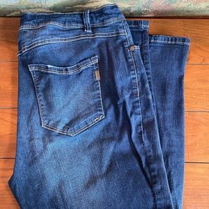 1822 Denim Adrianna Jeans